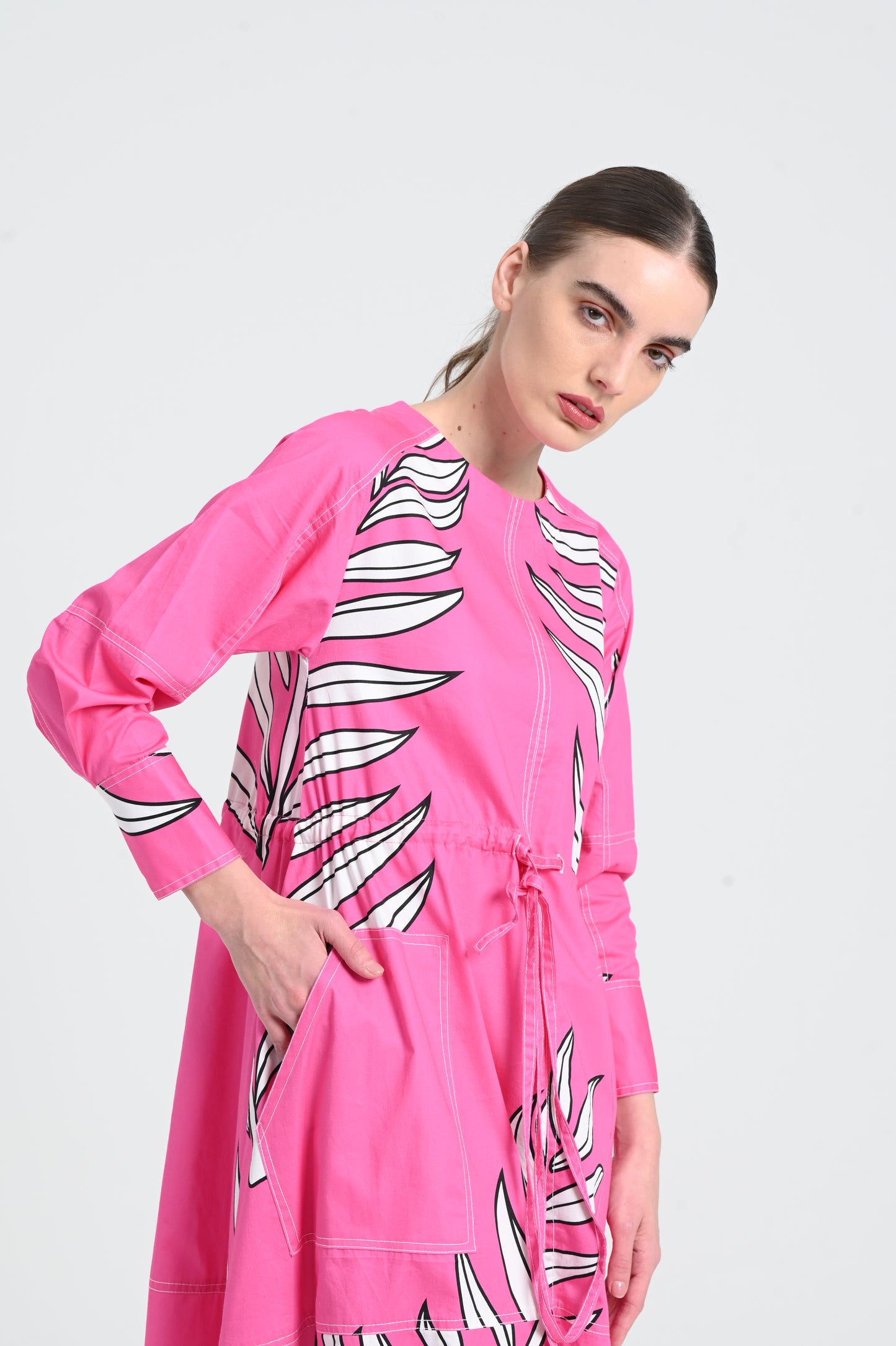 pink dress