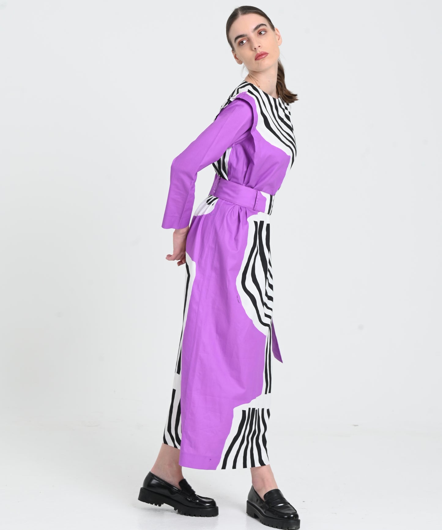 purple dress